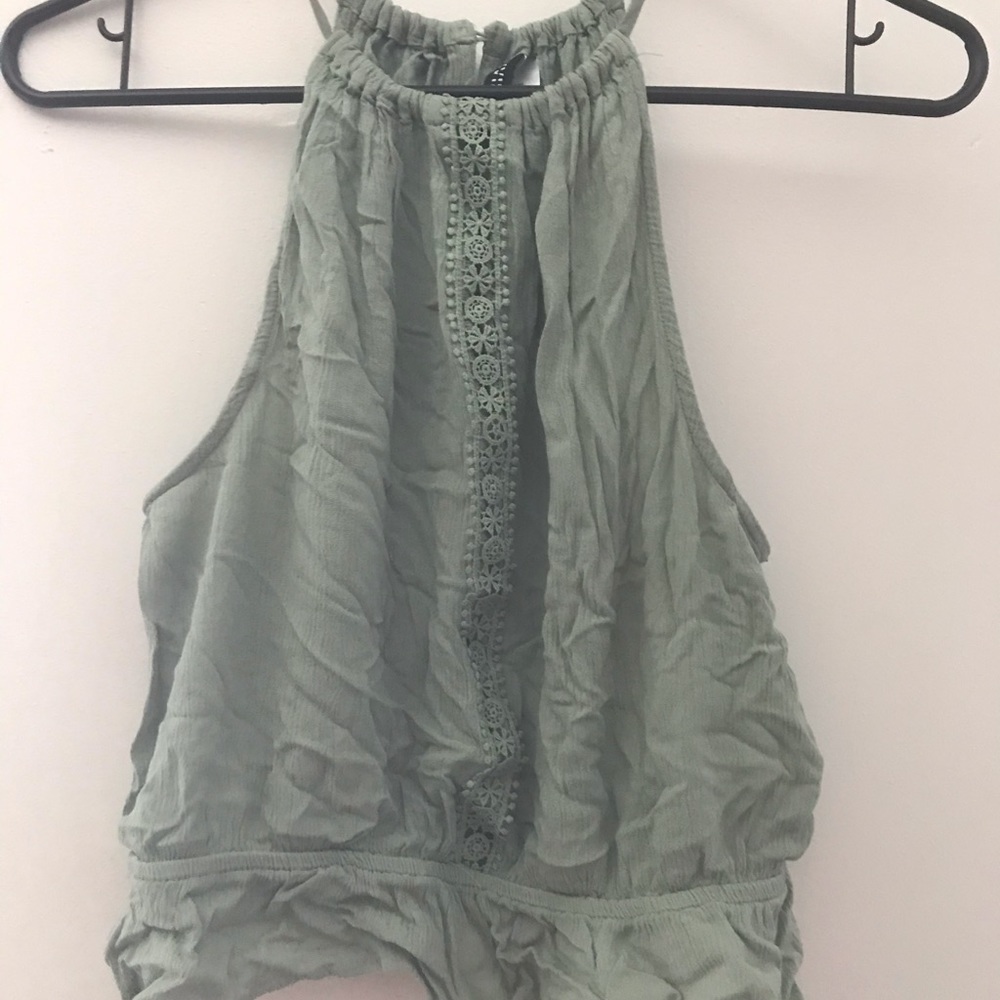 Green crop top